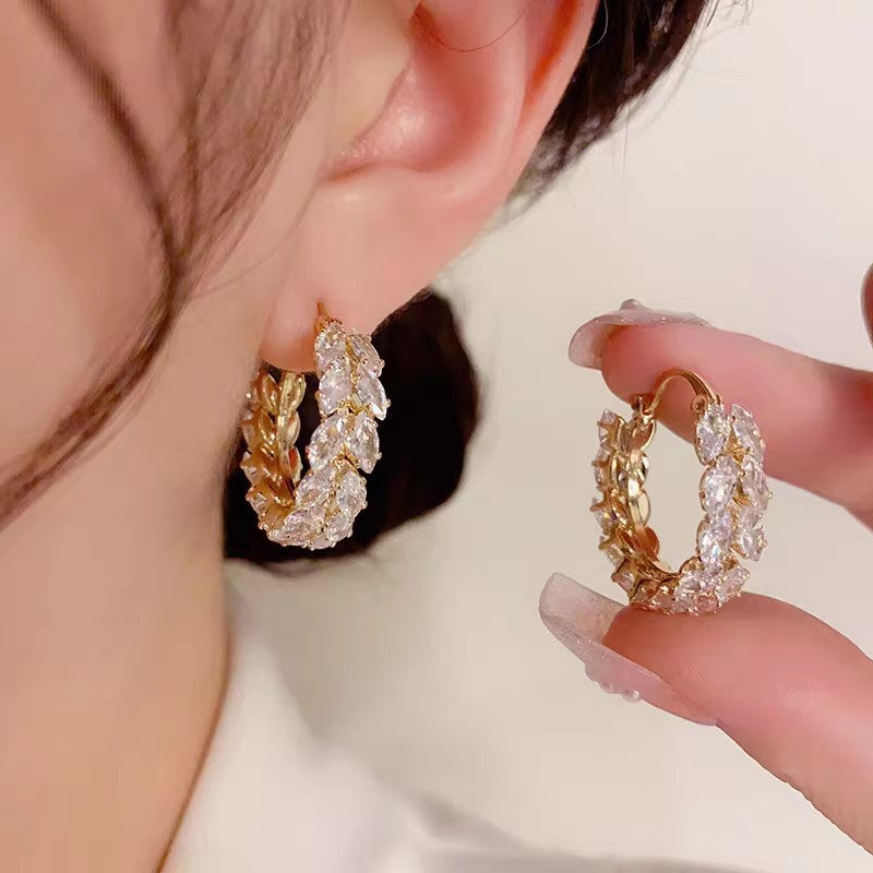 Entry Lux Zircon Wheat Clip Female Temperamental Ear Buckle