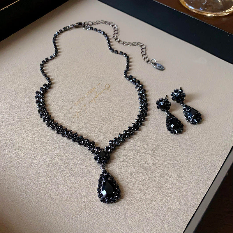 Elegant Drop Round Light Luxury Minority Necklaces