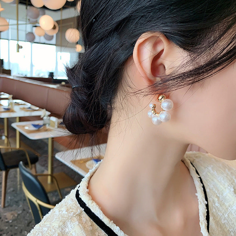 Women's French Retro Gradient Pearl Shaped High-grade Irregular Earrings