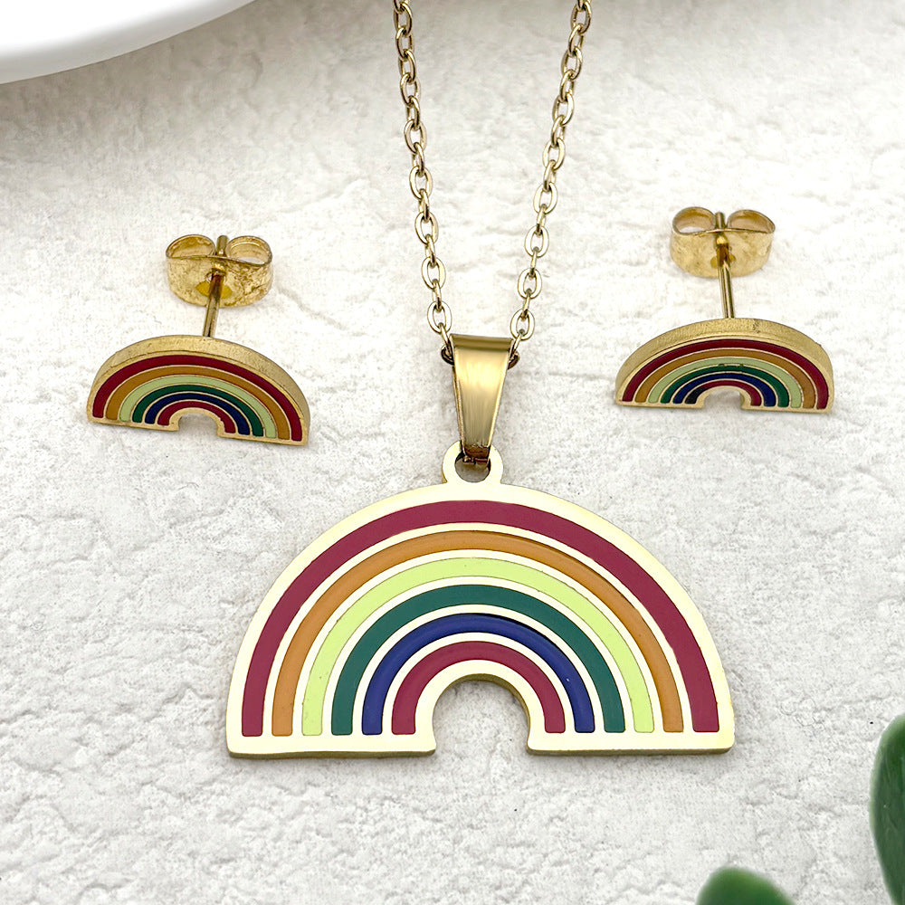 Clear Stock Rainbow Color Small Cartoon Female Oil Pendants