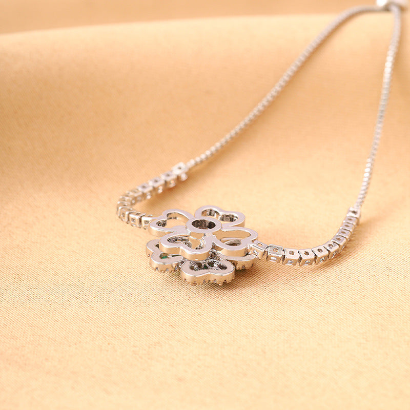 Zircon Four-leaf Clover Pull Trendy Style Affordable Luxury Fashion Bracelet