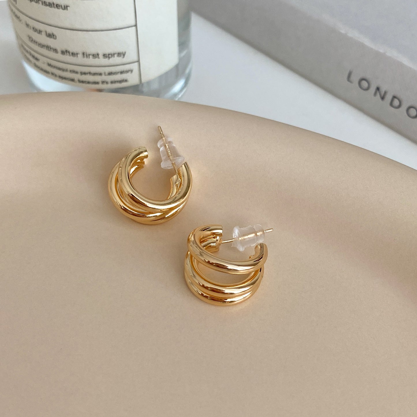 Women's Shaped Mosquito Coil Ear Clip Light Earrings