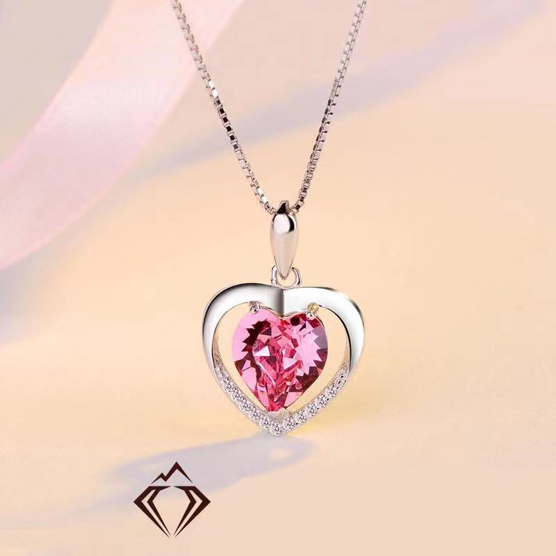 Heart-shaped Series Female Clavicle Topaz Ocean Pendants