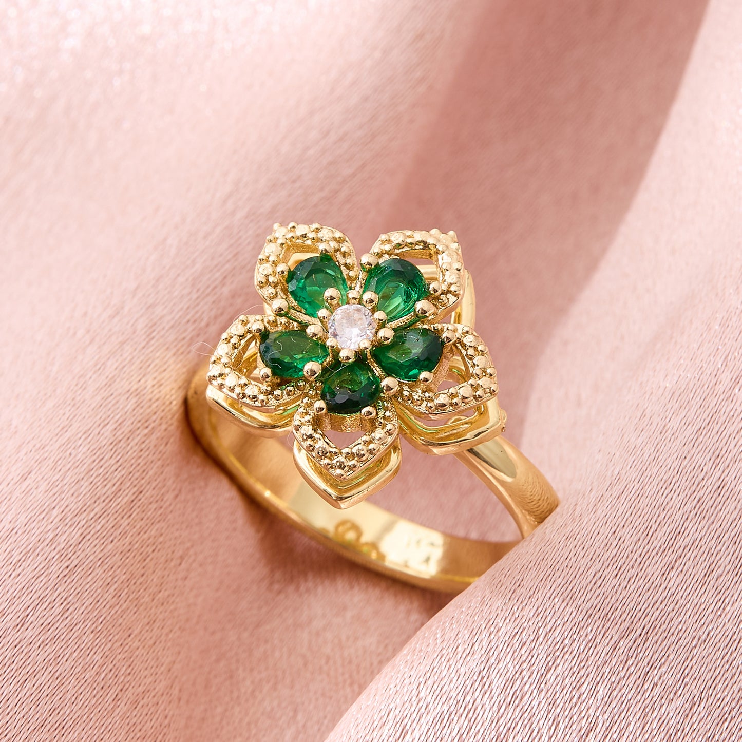 Valentine's Day Gift Flower Zircon Rotatable Ring
