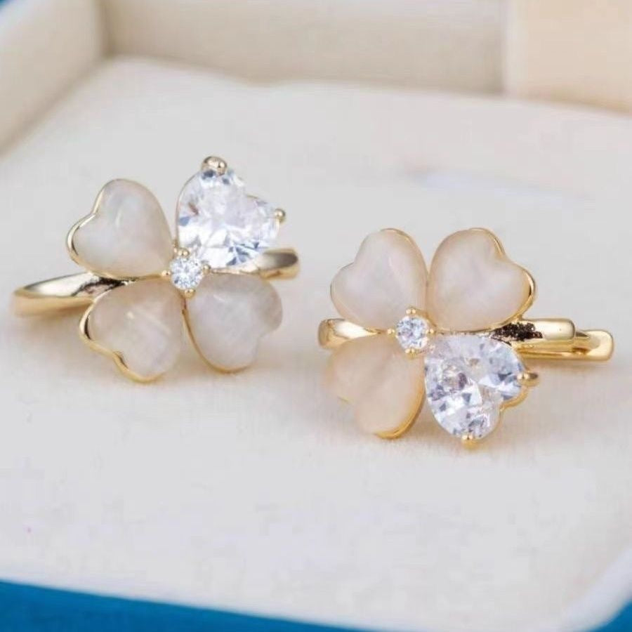 Opal Flower Love Heart Light Luxury Rings