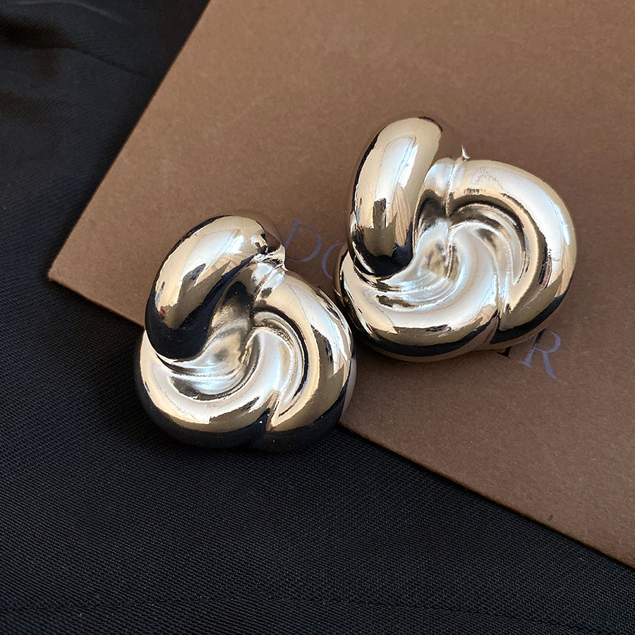 Women's Needle Round Curved Geometric Ear Retro Personalized Temperamental Light Luxury Earrings