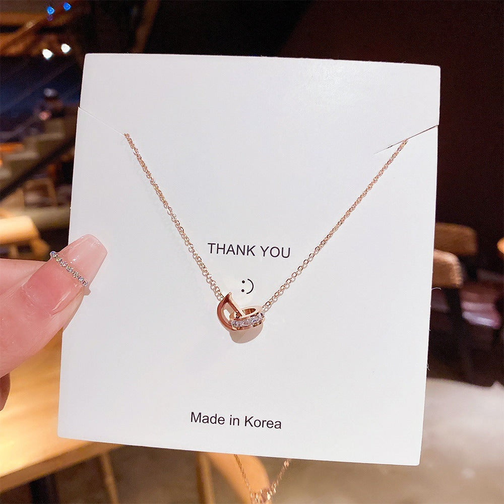 Women's Summer Fashion Heart For Design Simple Light Luxury Cold Style Necklaces