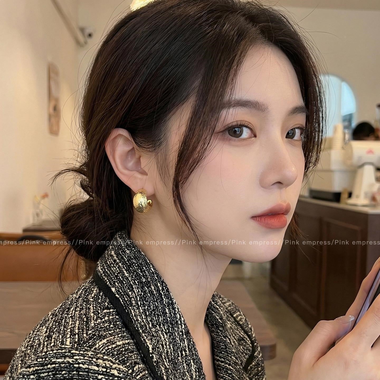 Women's Needle High-grade Super Flash Zircon Light Luxury Refined Grace Earrings