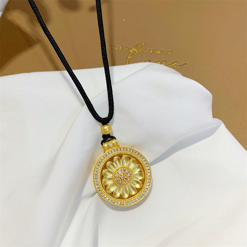 Women's Rotatable Sunflower Alluvial Gold Chinese Style Antique Finish Necklaces