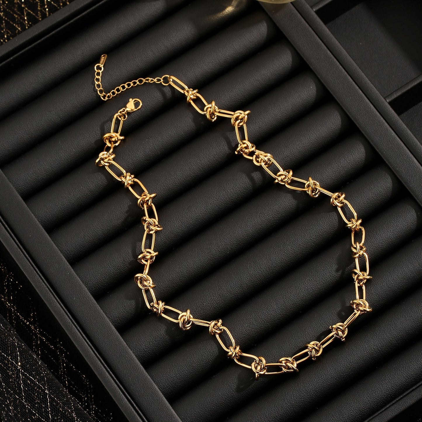 Women's Does Not Fade Temperament Entry Lux Necklaces