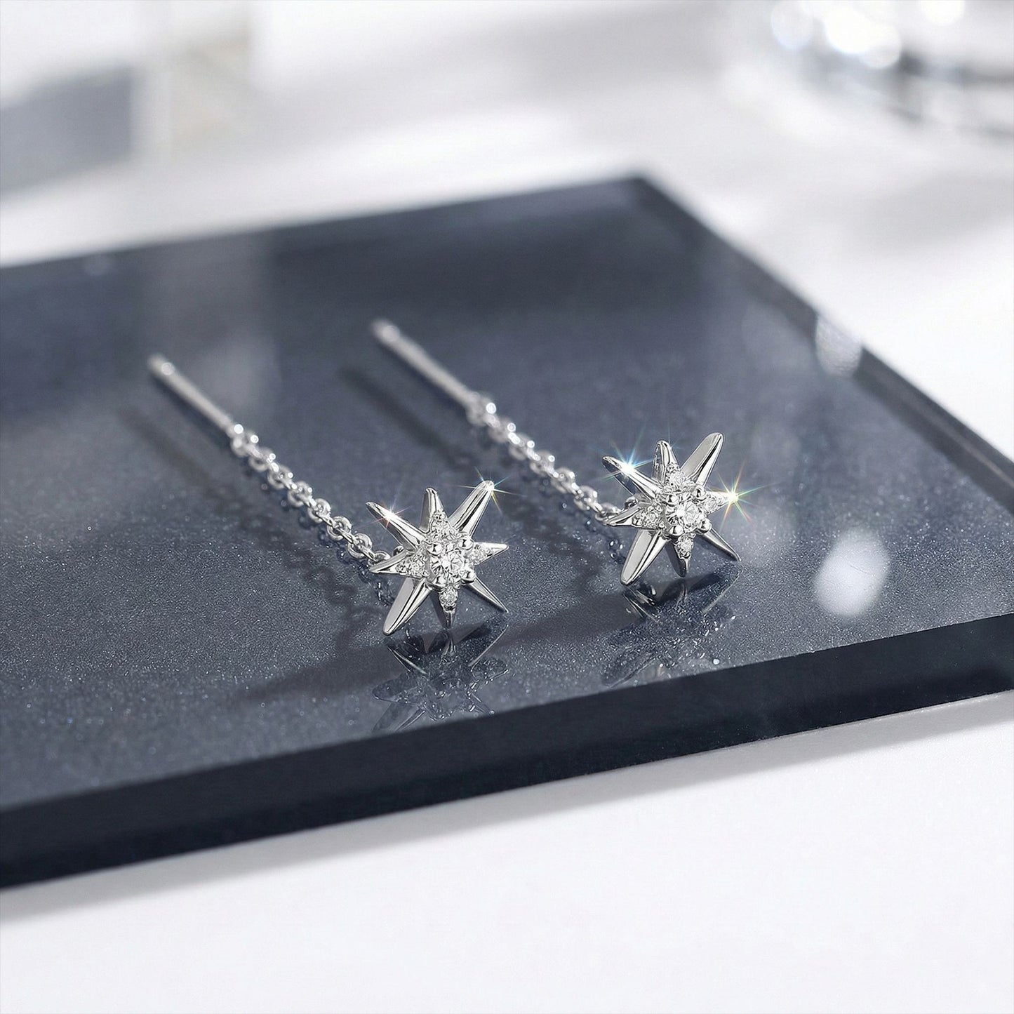 Women's Eight Awn Star Refined Simple Design Zircon Rings