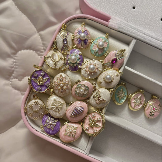 Open Close Watch Series Love Dripping Oil Pendants