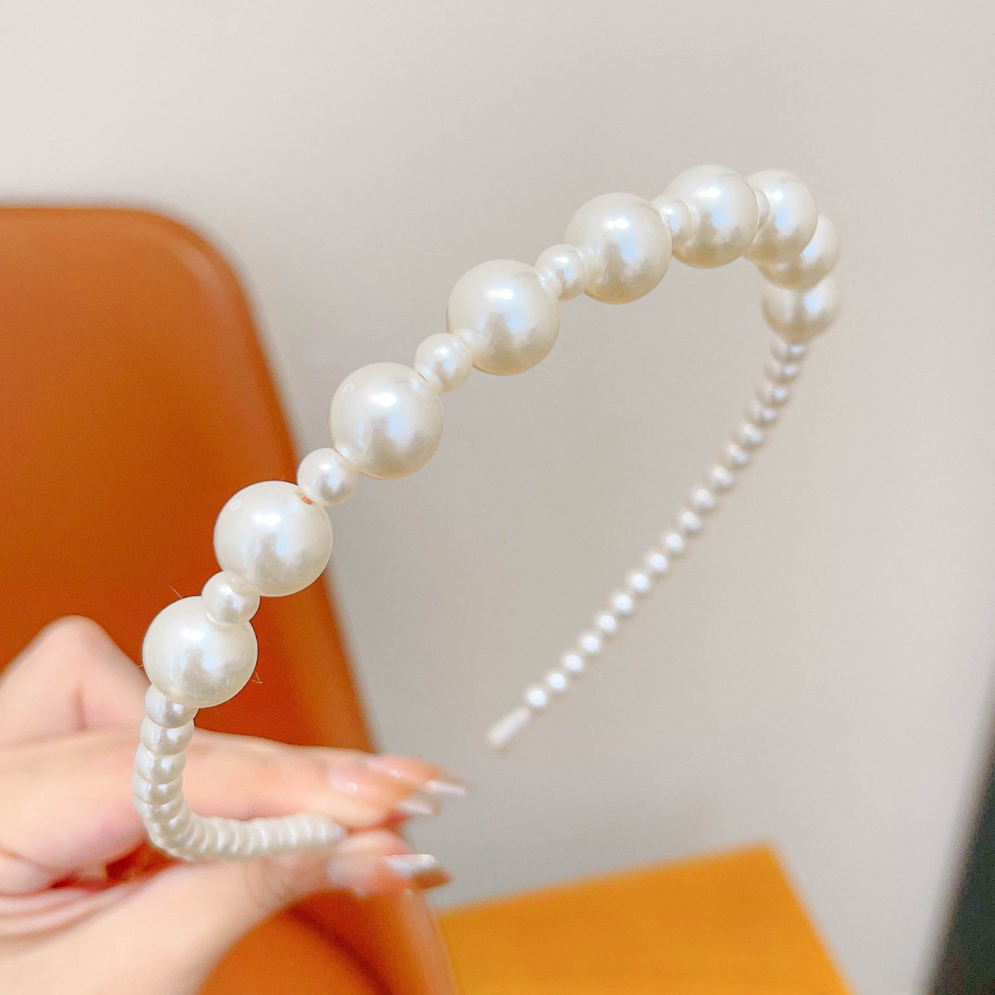 Women's Perfect Circle Pearl Twin Sweater Chain Light Necklaces