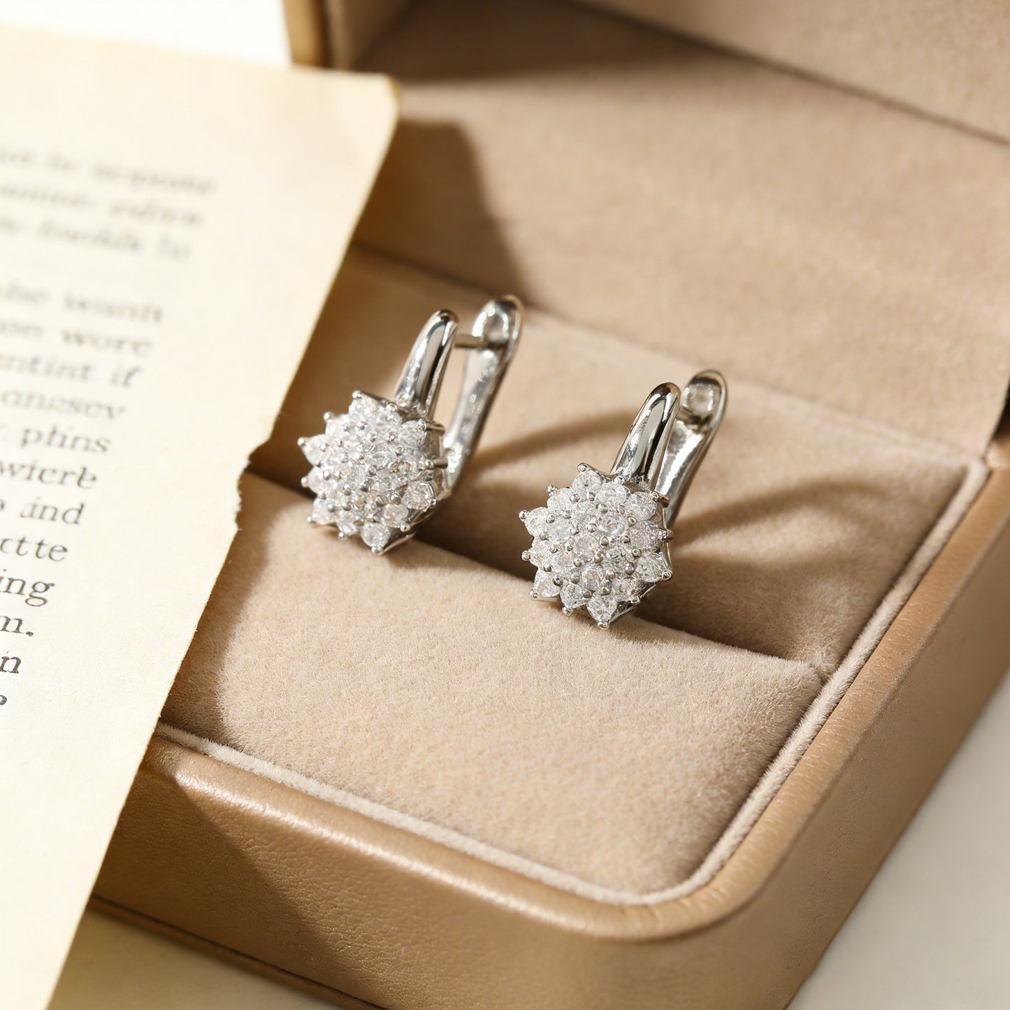 Women's Fashion Copper Inlaid Zircon Ear Clip French Exquisite Earrings