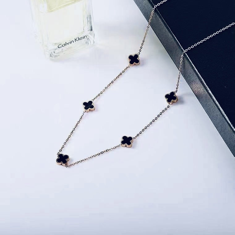 Women's Light Luxury High-grade Titanium Steel Clover Korean Necklaces