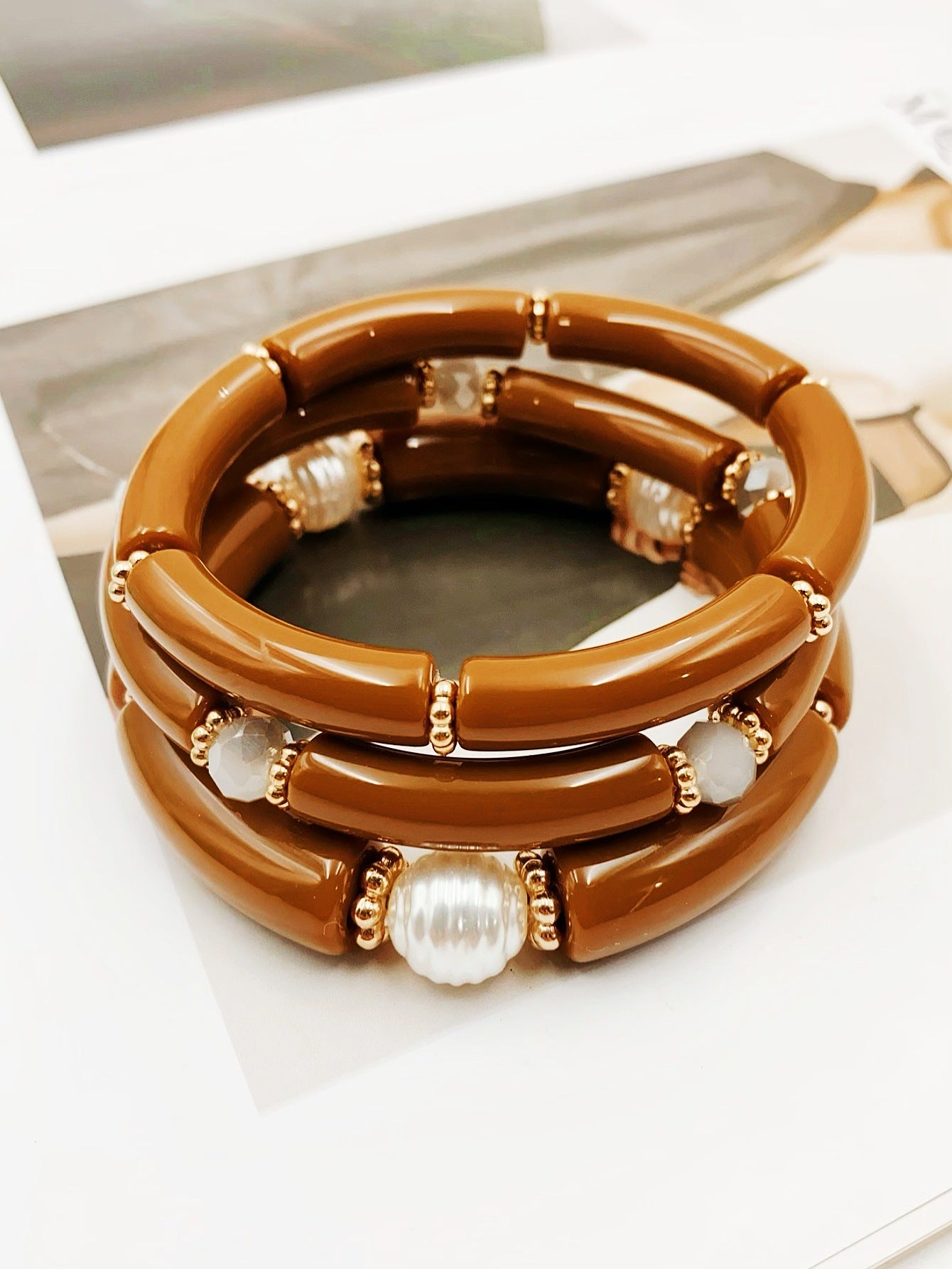Fashion Simple Acrylic Beaded Ladies Elbow Bracelets
