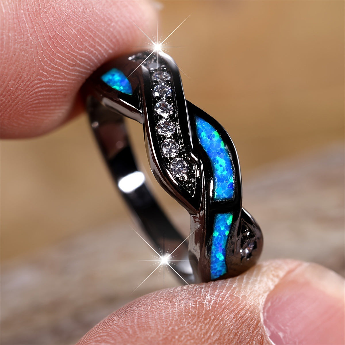 Simple Personality Special Interest Light Luxury Elegant Twist Cross Engagement Rings