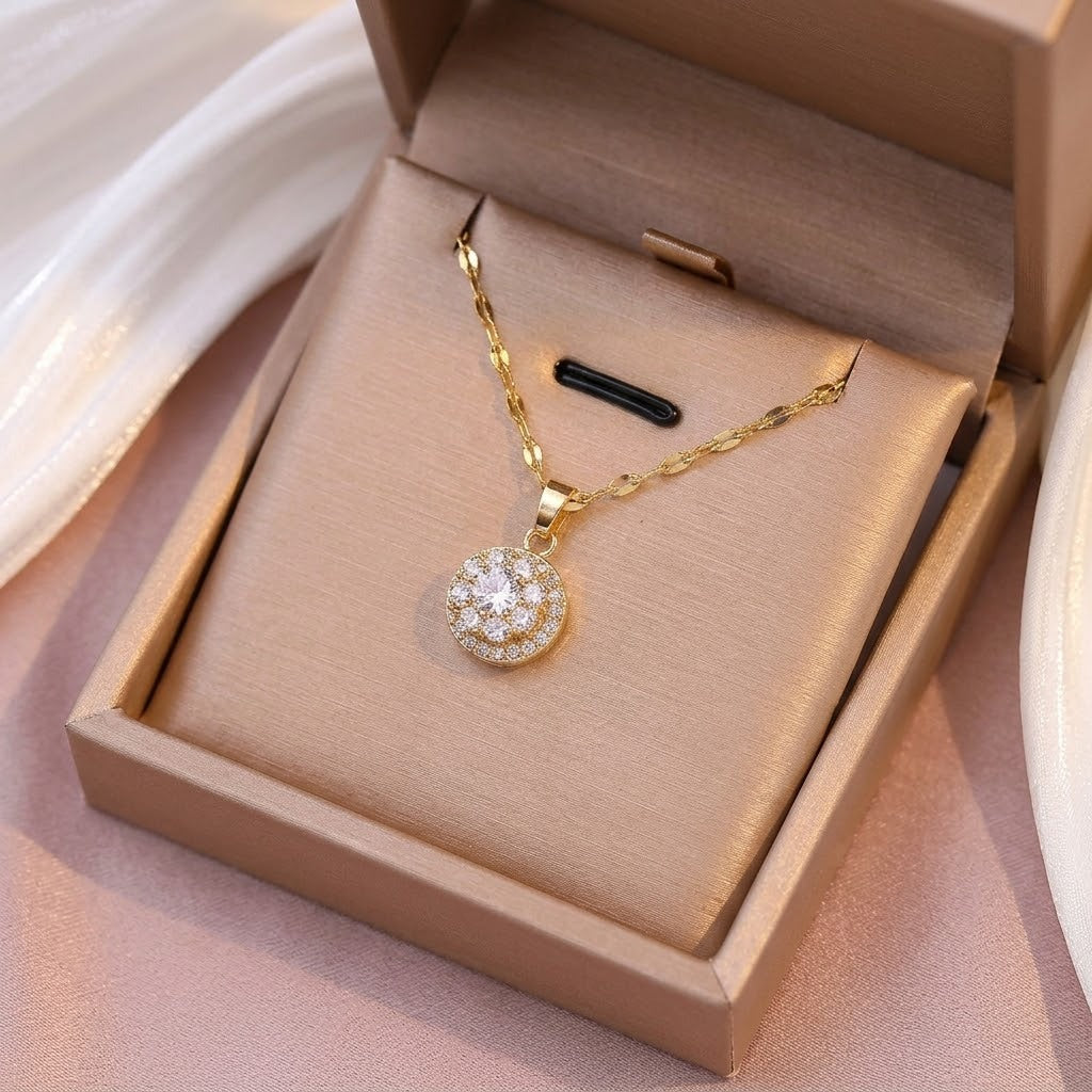 Design Rotating Bauhinia Zircon Flower Gas Clavicle Chain Necklace