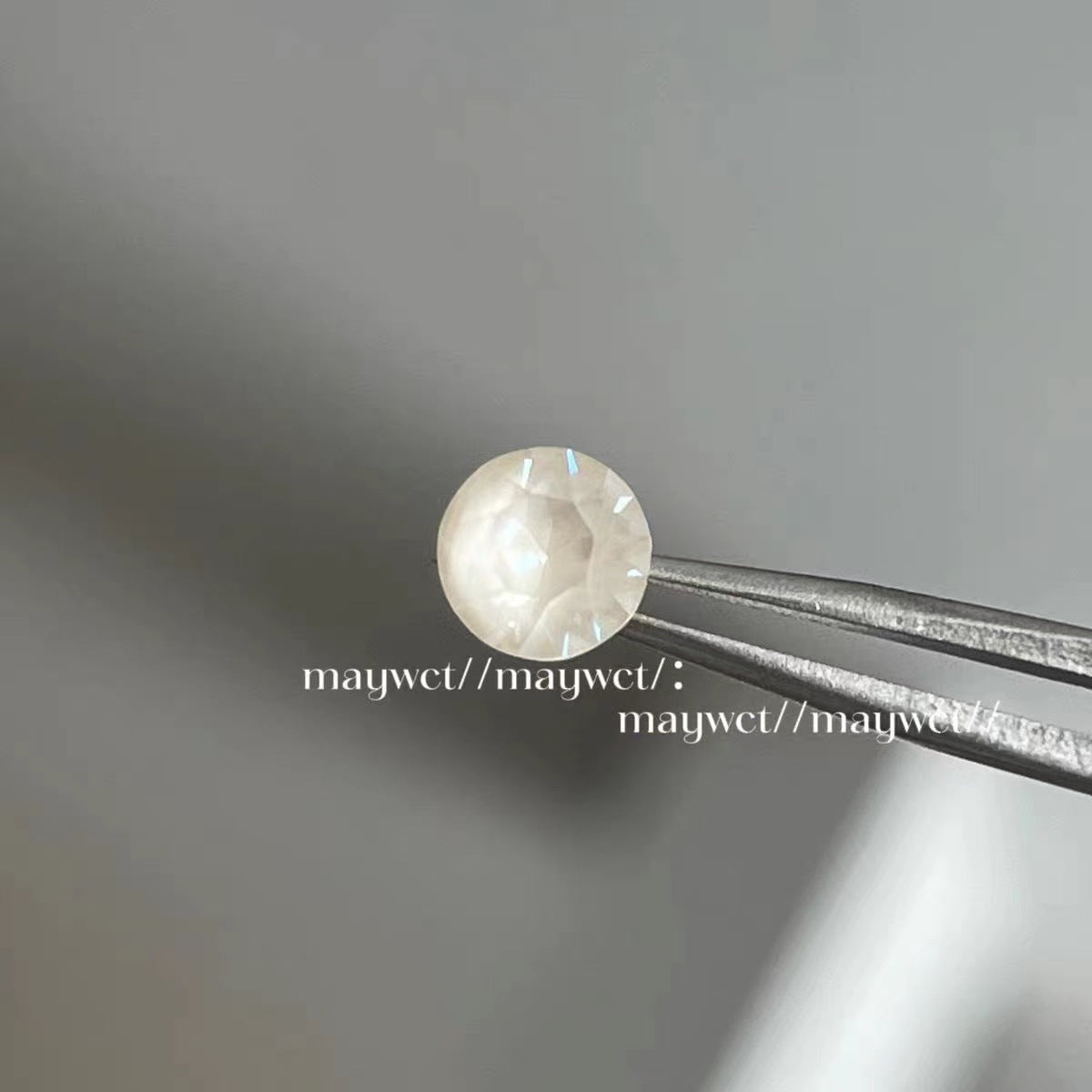 Round Diamond Titanium Steel Screw Ear Stud Earrings