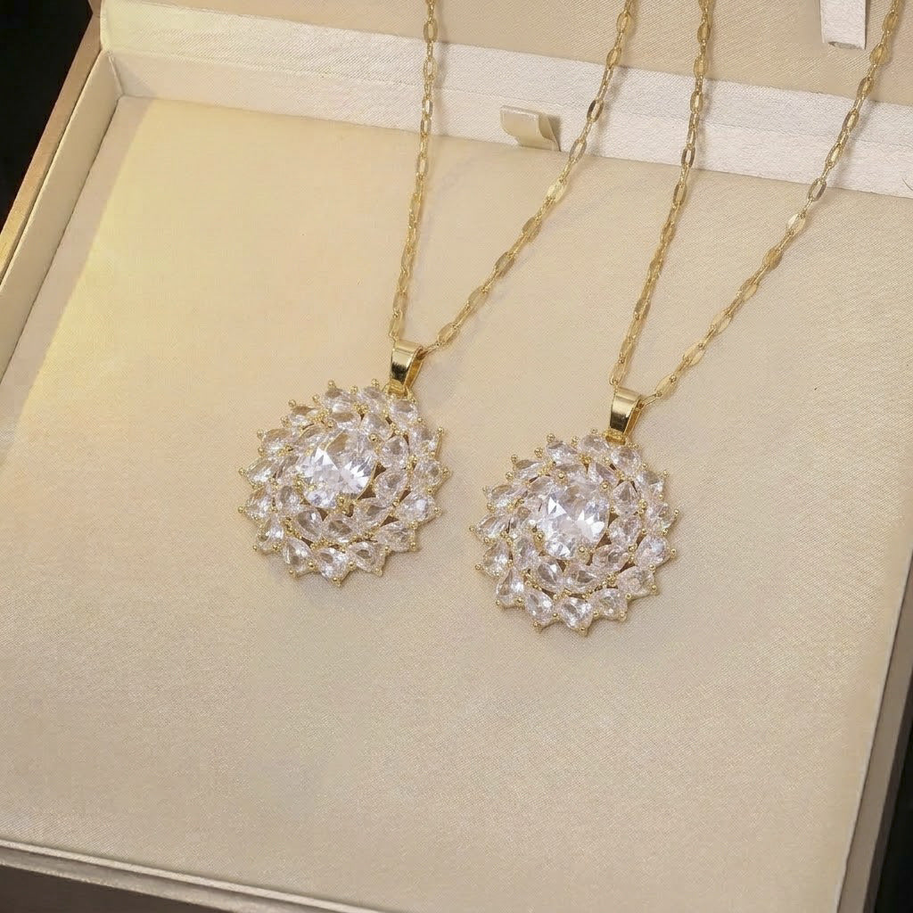 Women's Elegant Rainbow Fashion Star Moon Clavicle Necklaces