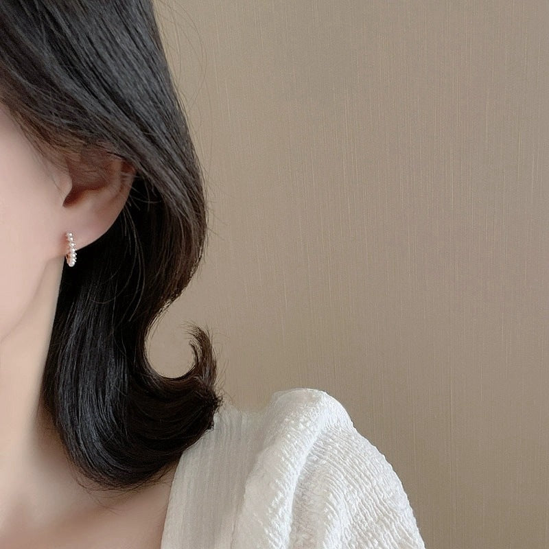 Women's Simple Compact Imitation Pearl Clip Fashionable Refined Grace High-grade Rings