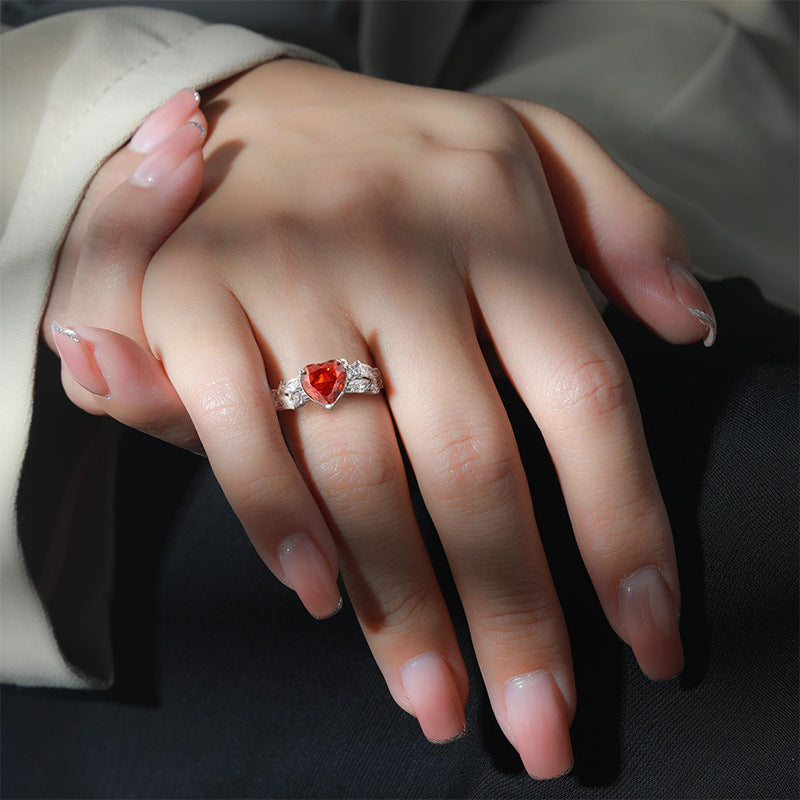 Love Heart-shaped Super Flash High Carbon Diamond Fashion Rings