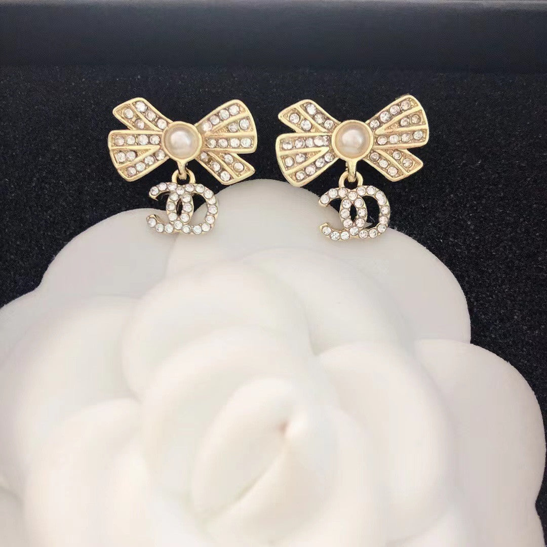 Double Full Diamond Bow Home Classic Style Earrings