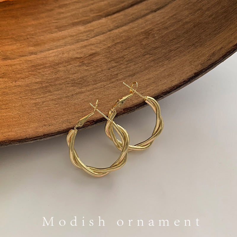 Women's Golden Light Luxury High-grade Metal Design Earrings