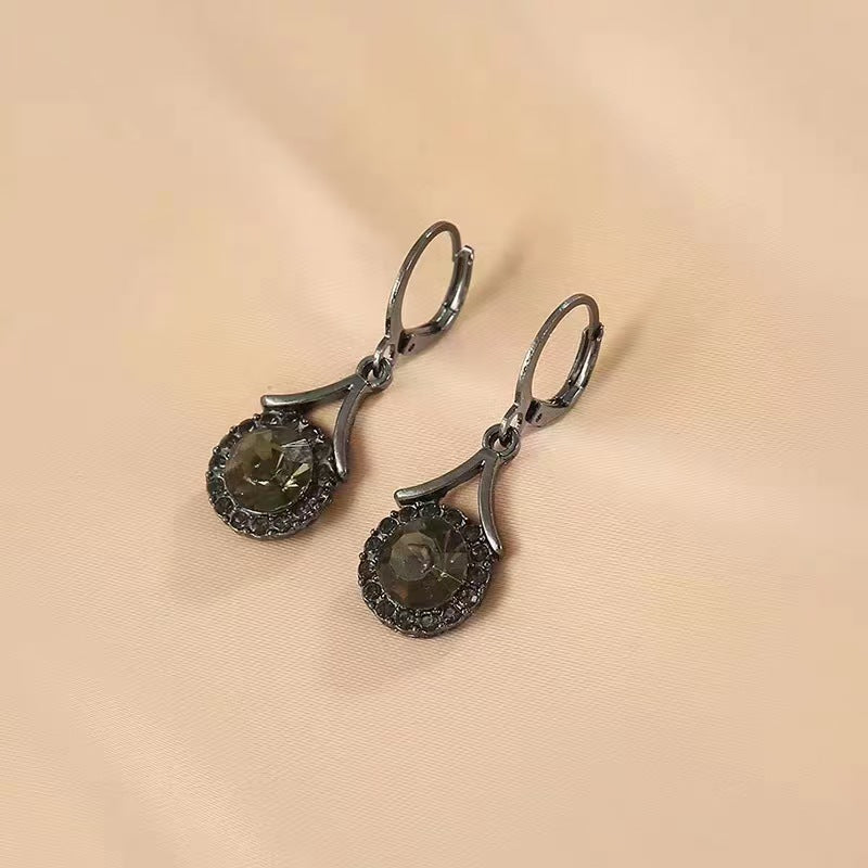 Korean Exquisite Small Diamond Super Flash Round Ear Clip Rings