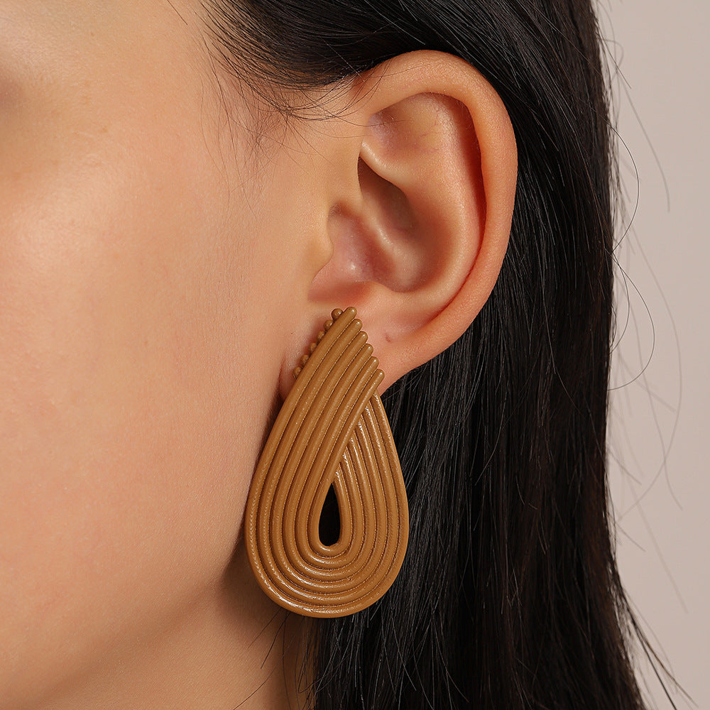 Childlike Heart Reflective Sequins Peach Nightclub Catwalk Super Shiny Ear Earrings