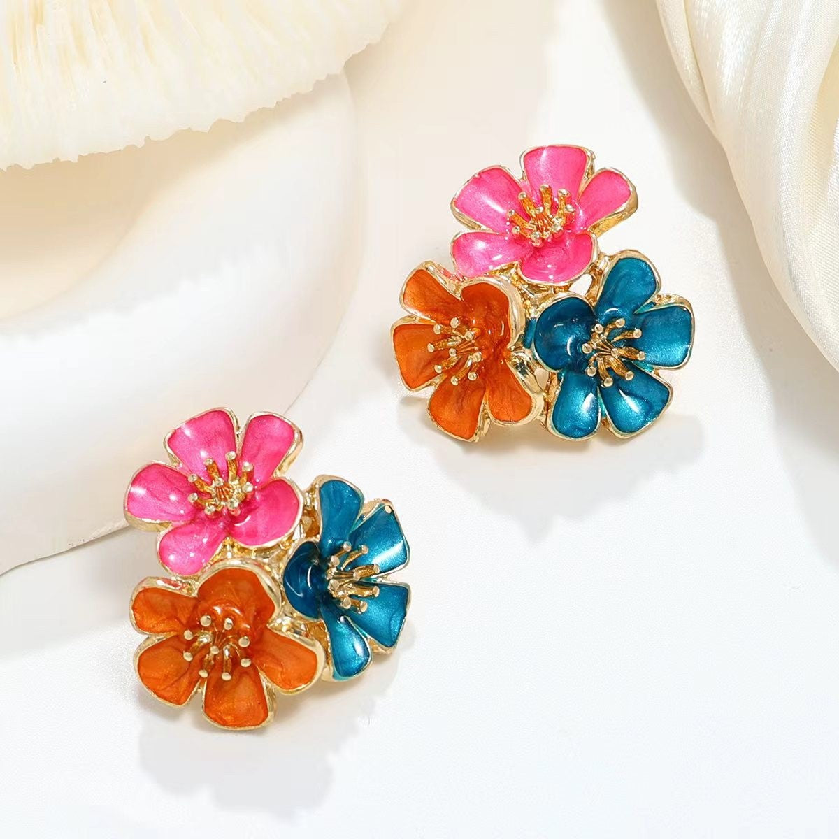 Women's Metal Glaze Flowers Fresh Vacation Style Rings