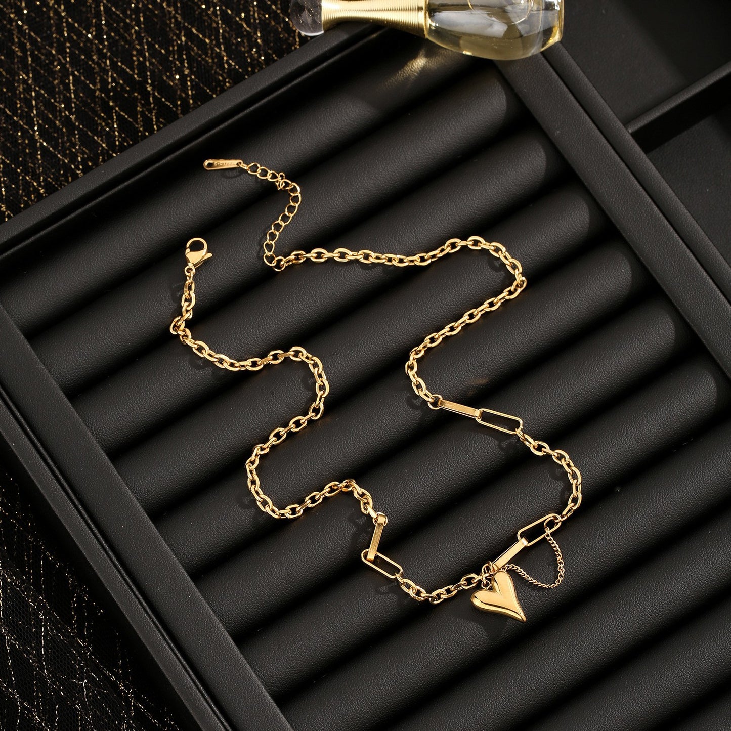 Women's Does Not Fade Temperament Entry Lux Necklaces