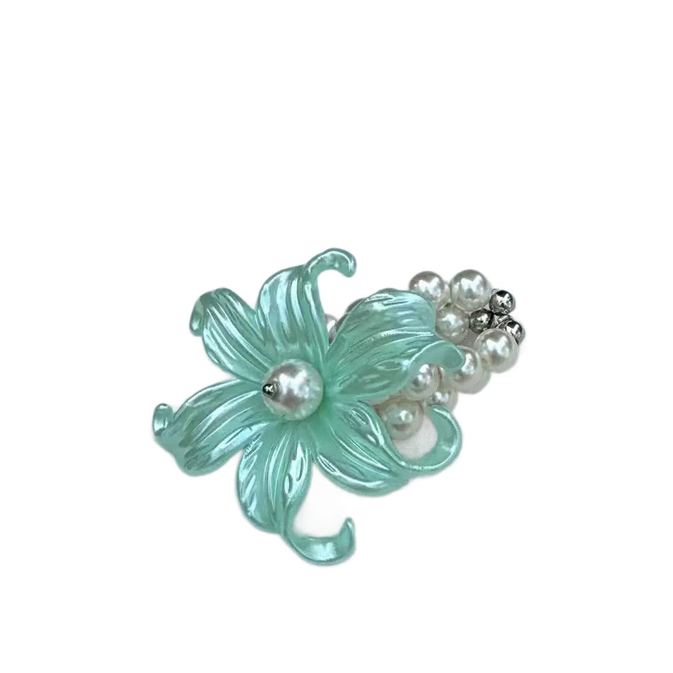 Women's Design Mint Green Flower-de-luce Pearl High-grade Clavicle Necklaces