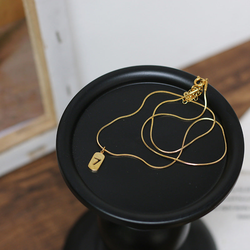 High-grade Titanium Steel No Fading Light Luxury Small Gold Clavicle Necklace