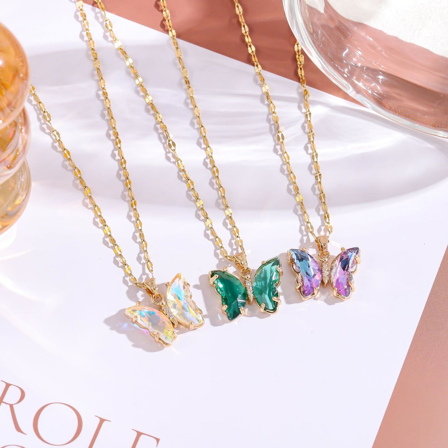 Women's Rhinestone Butterfly Short Light Luxury Crystal Necklace