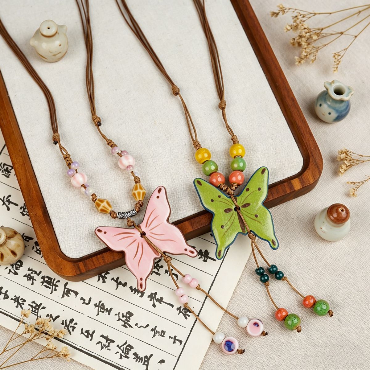 Women's Ceramic Butterfly Beaded For Niche Design Artistic Temperament Necklace