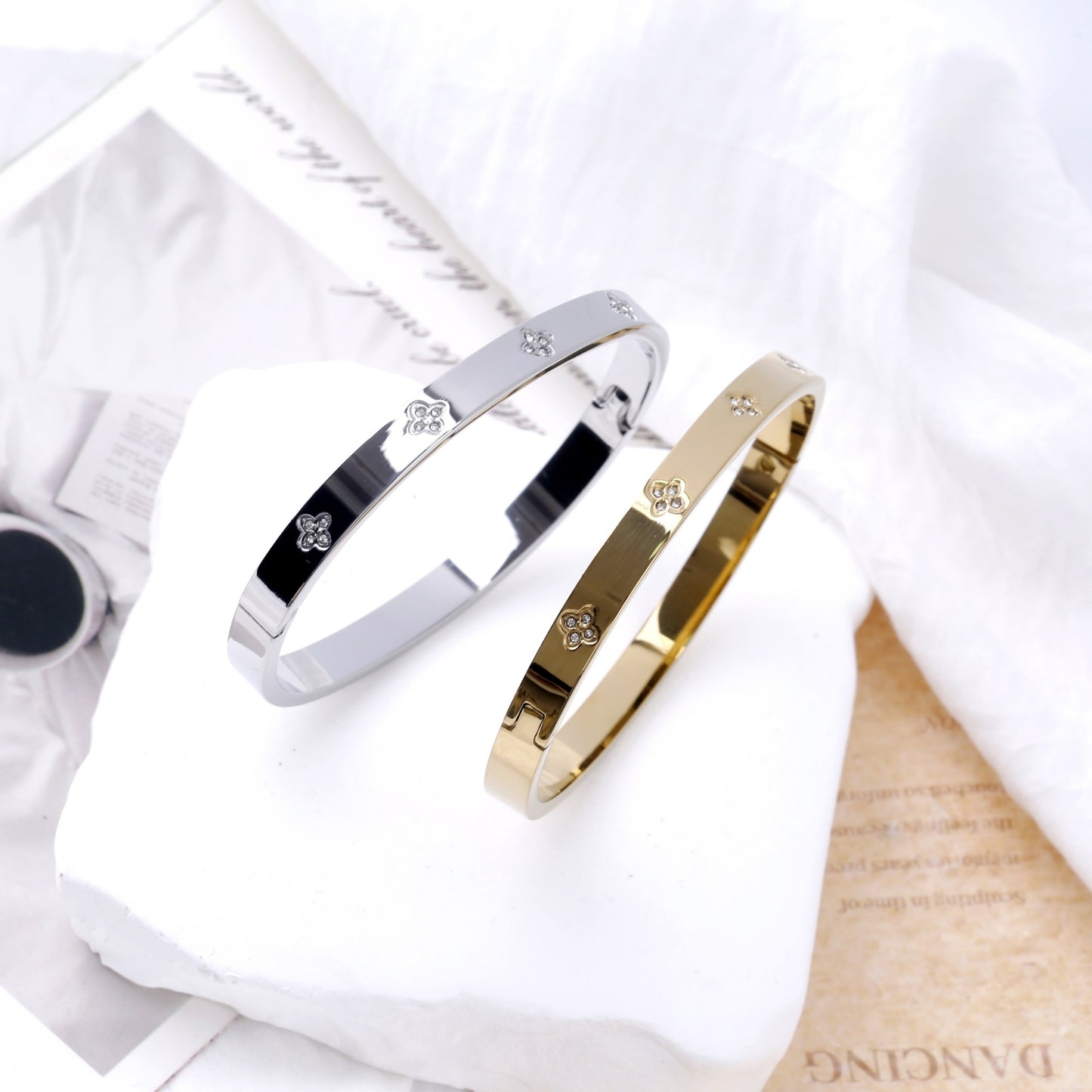 Waterproof Titanium Steel Starry Gold-plated Versatile Bracelet