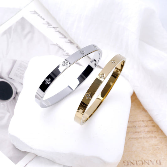 Waterproof Titanium Steel Starry Gold-plated Versatile Bracelet