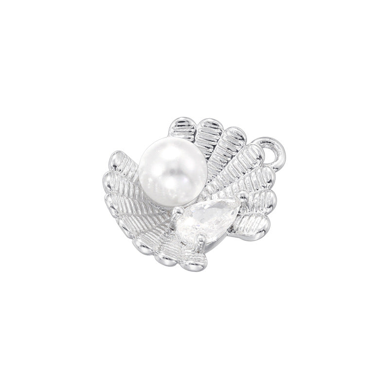 Style Pearl Shell Conch Female Personality Pendants