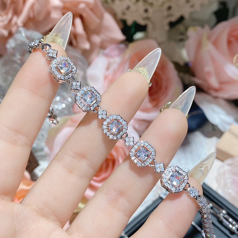 Camellia Bright Luminous Platinum Series Plated Zircon Super Flash Light Bracelet
