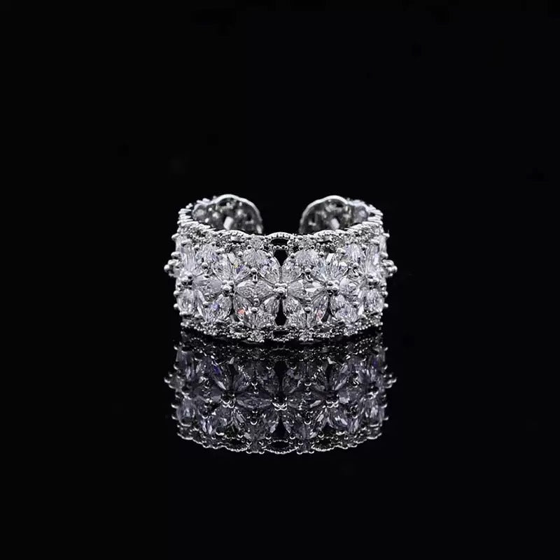 Women's Zirconium Flower Open Elegant Light Luxury Fashion Unique Cold Rings