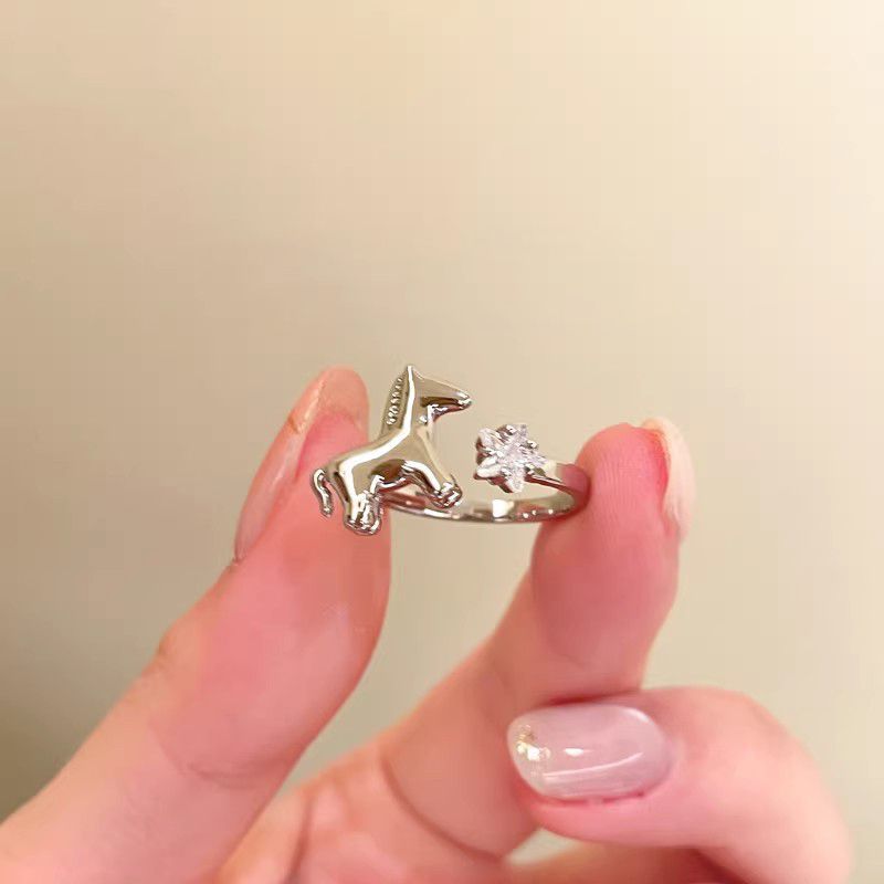 Zircon Simple Female Opening Adjustable Index Finger Light Luxury Rings