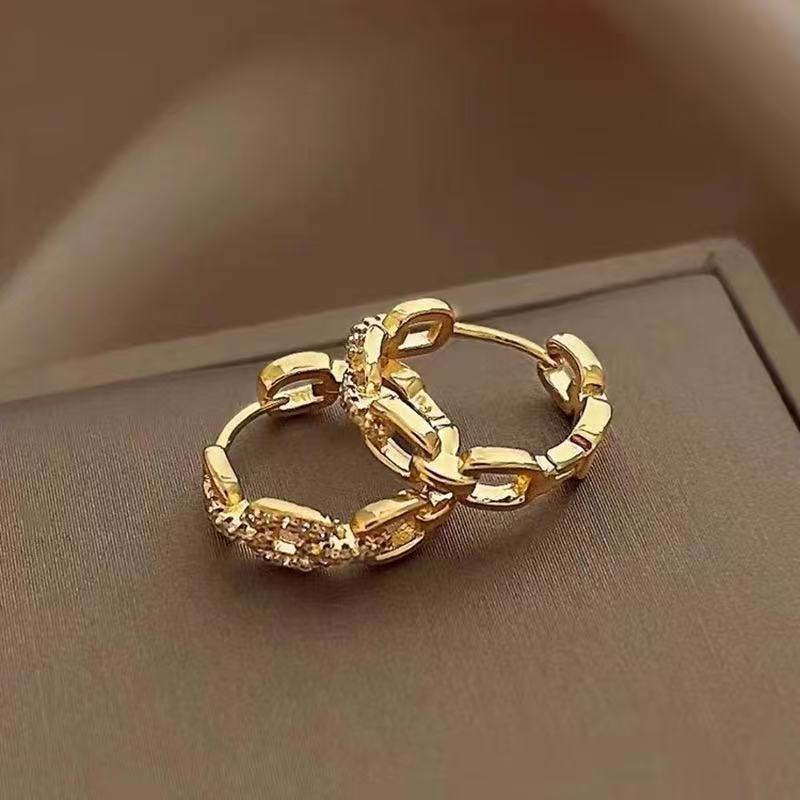 Chain-shaped Ear Clip Niche Delicate Simple Rings