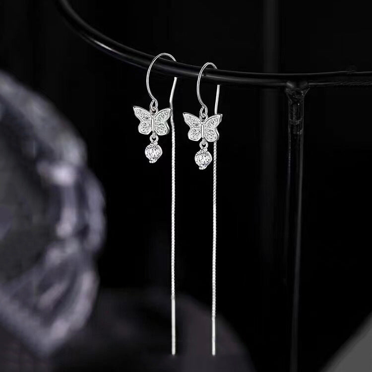 Women's Round Diamond Tassel Thread High-grade Style Design Exquisite Refined Grace Ear Line