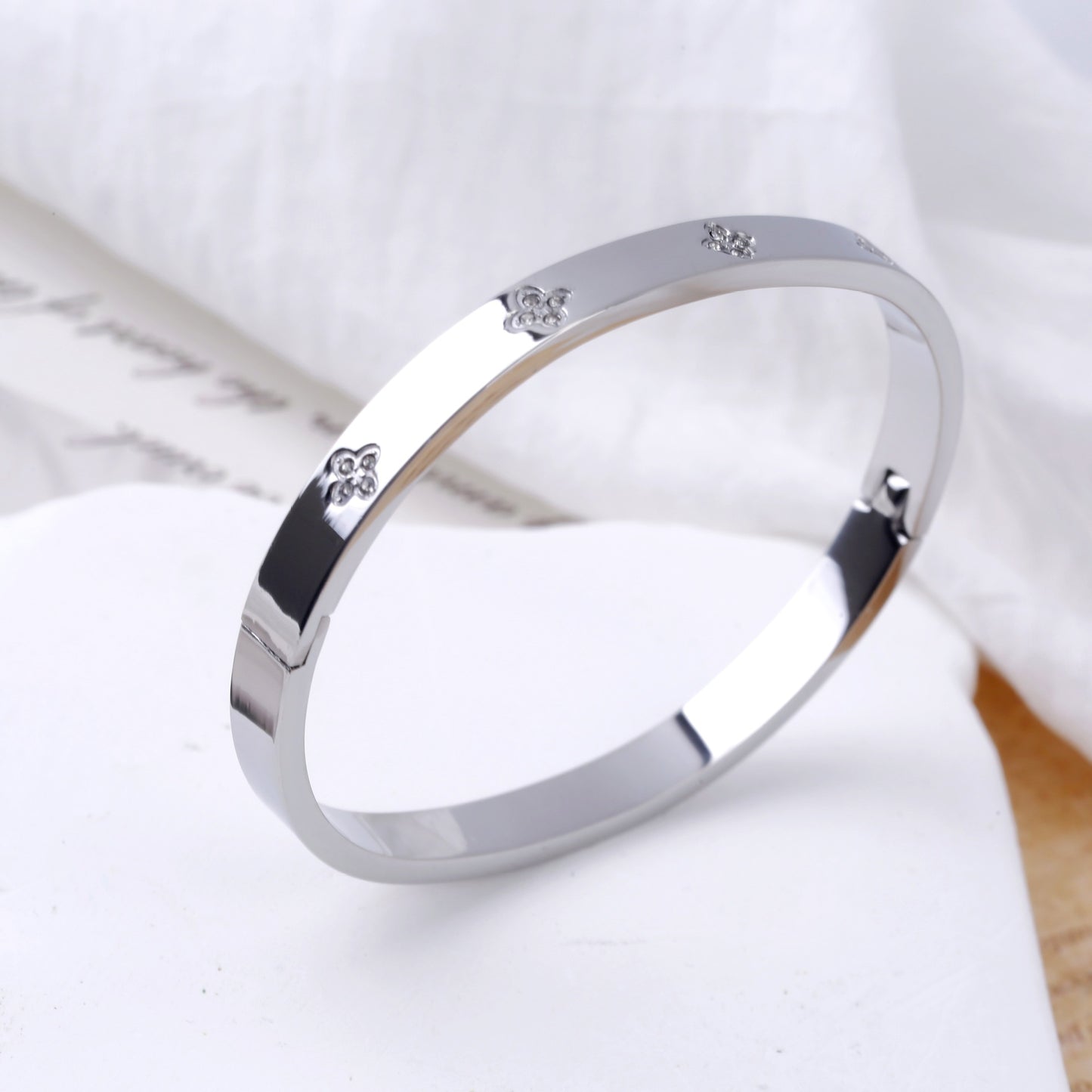 Waterproof Titanium Steel Starry Gold-plated Versatile Bracelet