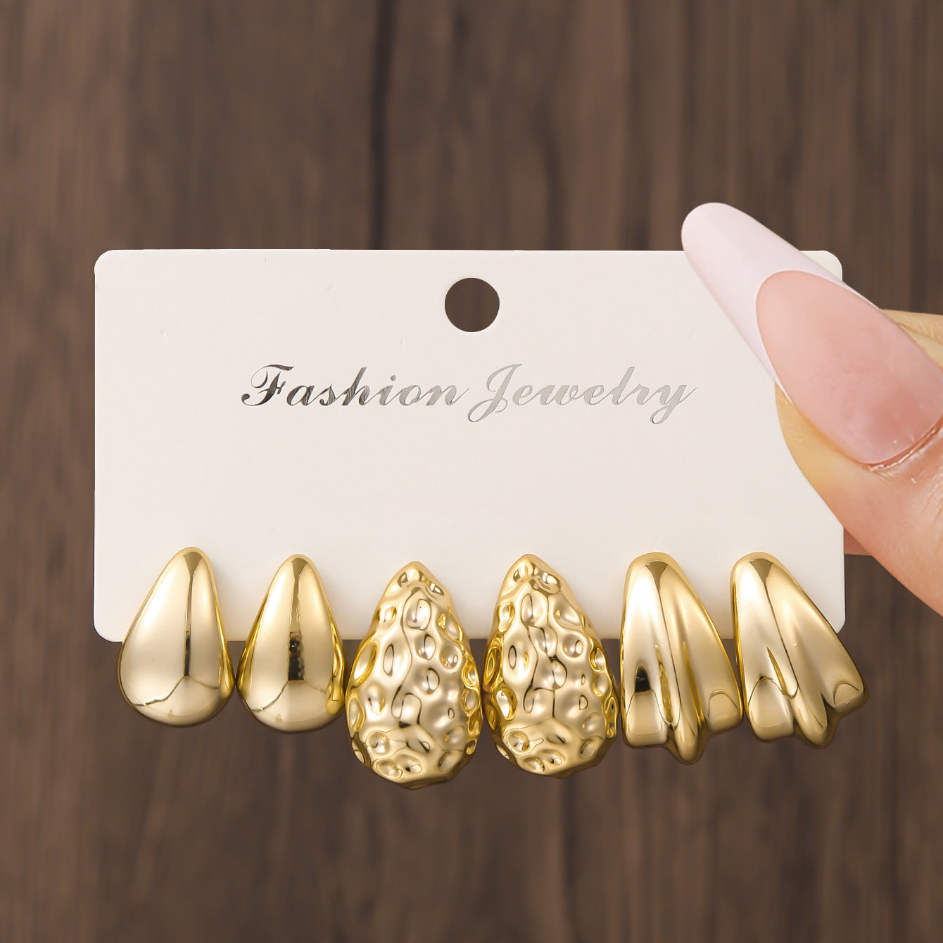 Women's Gold Geometric Fashionable High Sense Combination Earrings