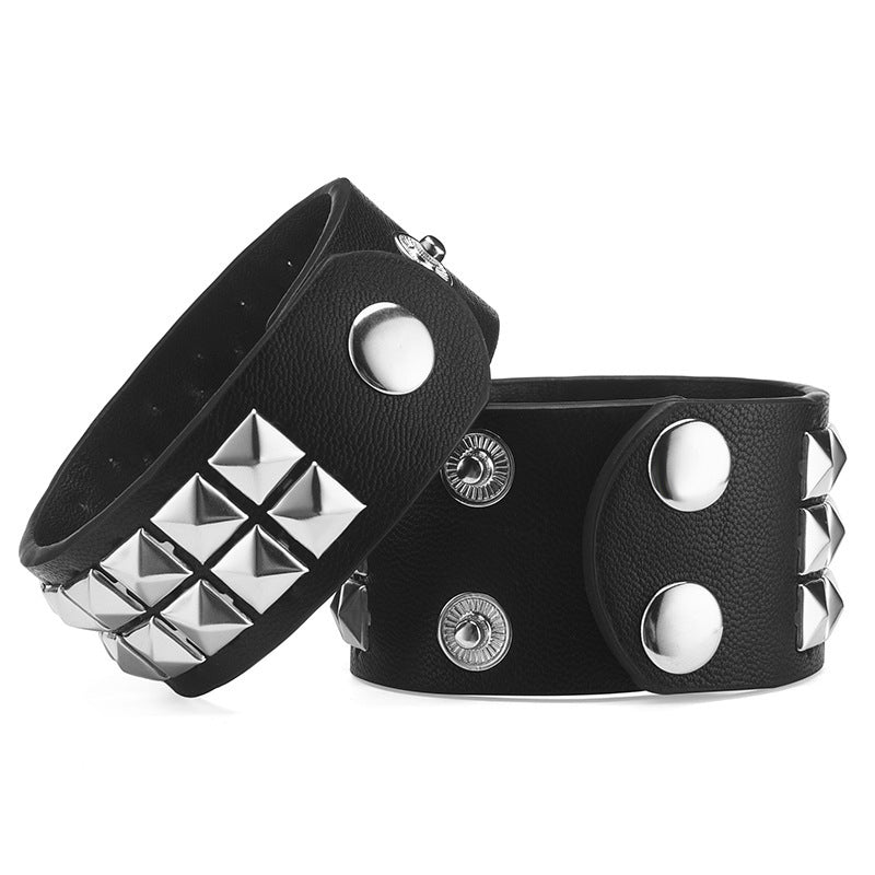 Men's Square Bead Rivet Wrist Strap Personality Retro Punk Leather Bracelets