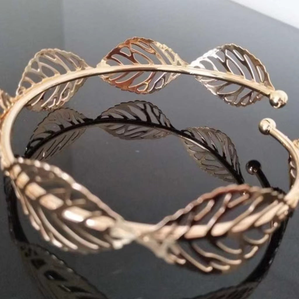 Fashion Armband Leaves Metal Arm Vintage Punk Sweet Bracelet