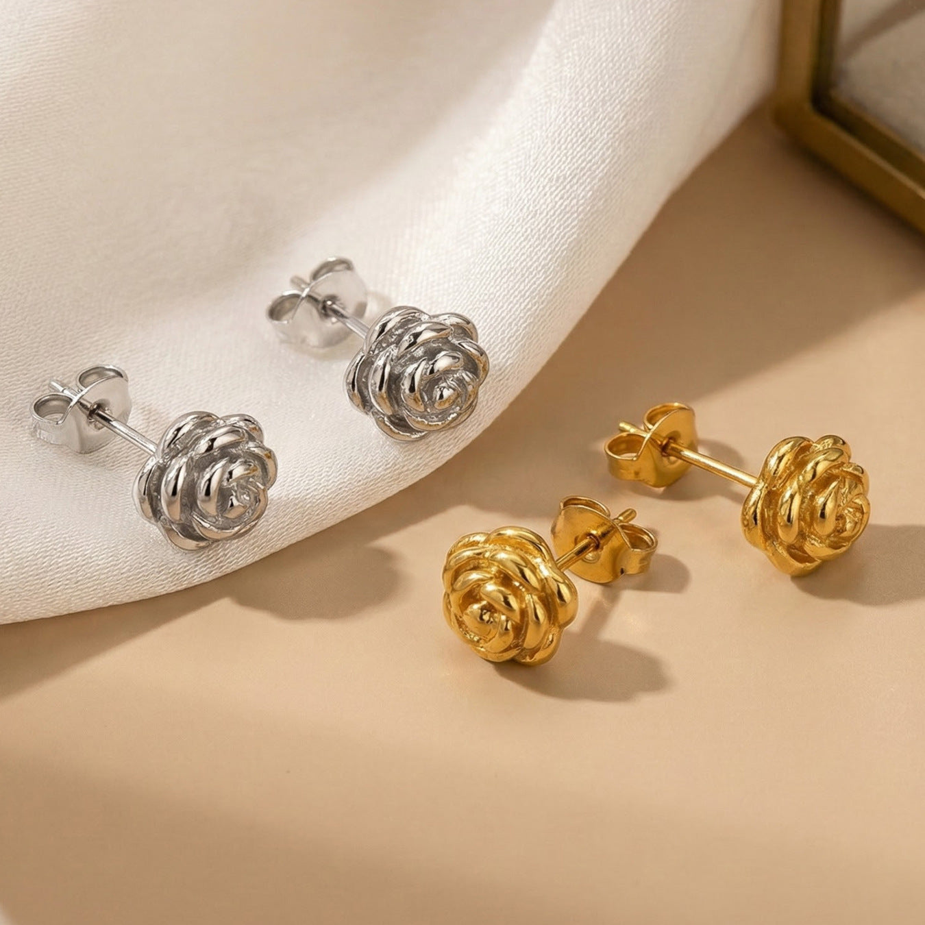French Style Niche Flower Light Luxury Stainless Steel Gold-plated Fashion Earrings