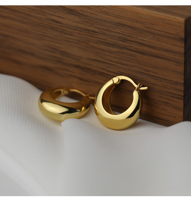 Women's Summer Light Luxury High-grade Simple Ear Earrings